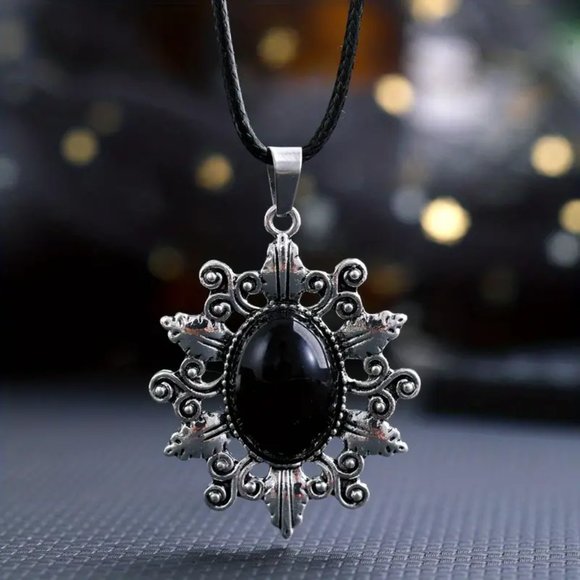Black Obsidian Natural Stone Sunflower Pendant Hollow Pattern Gemstone Neckla… - Picture 2 of 2